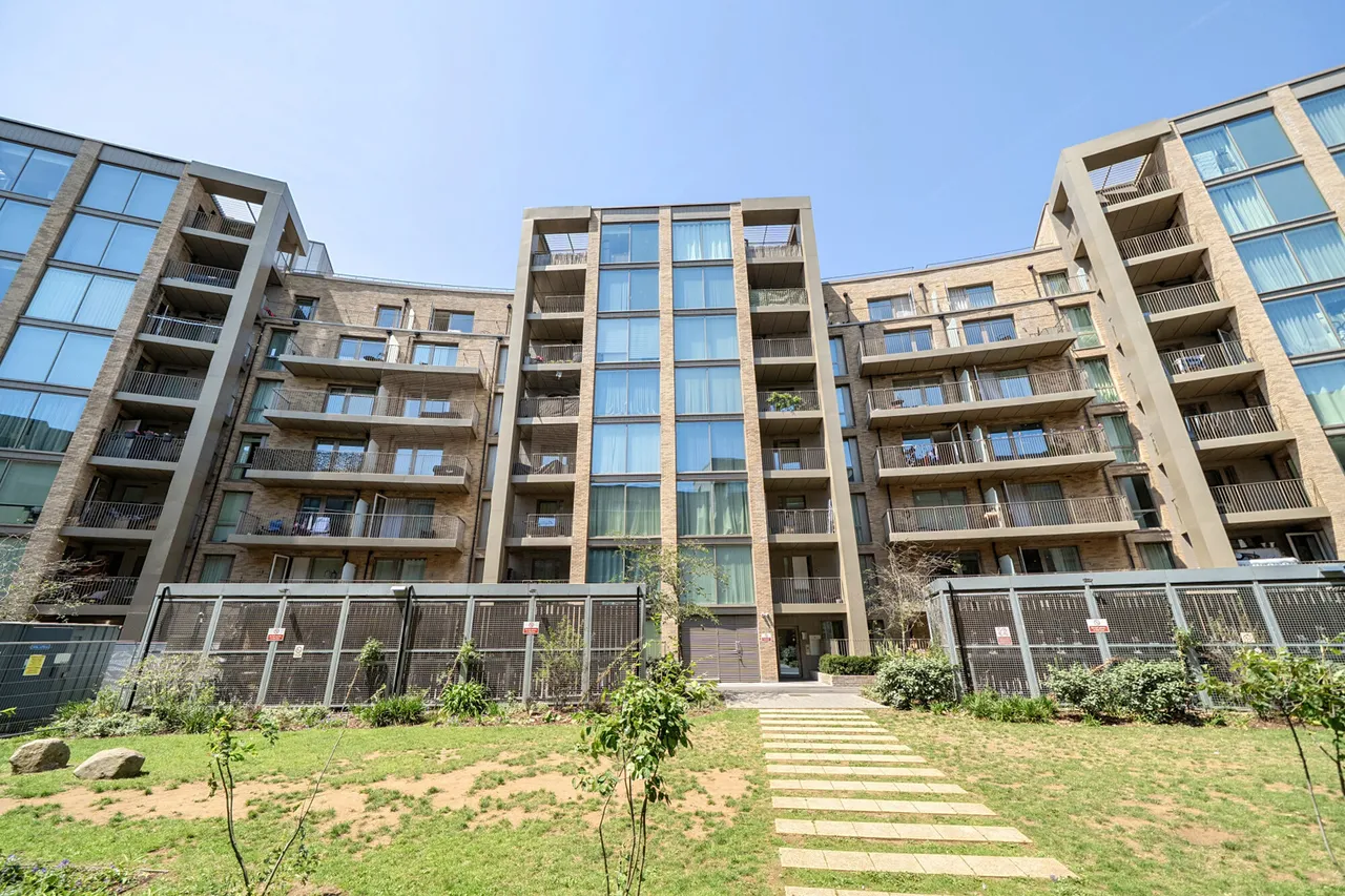 Garnet Place, West Drayton, UB7, photo 18