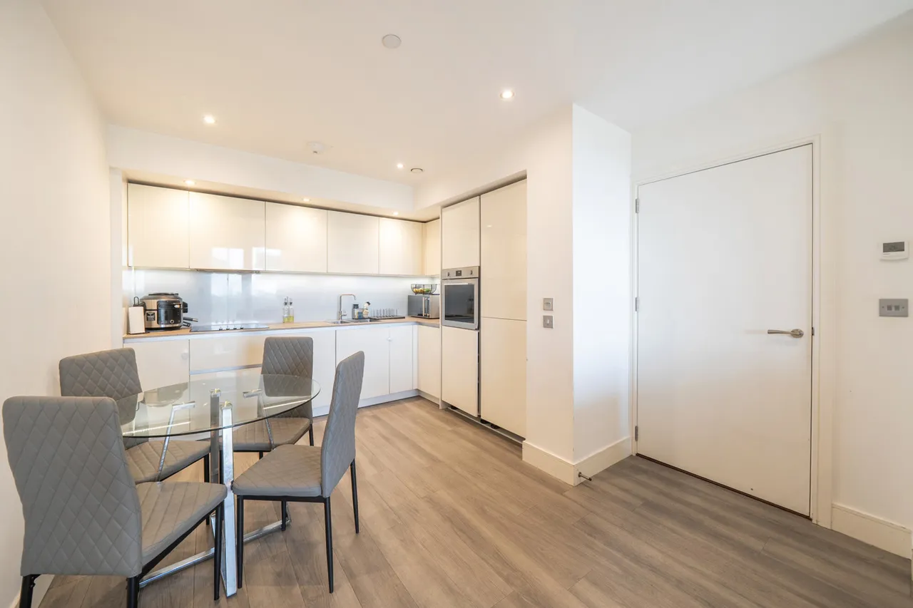 Garnet Place, West Drayton, UB7, photo 4