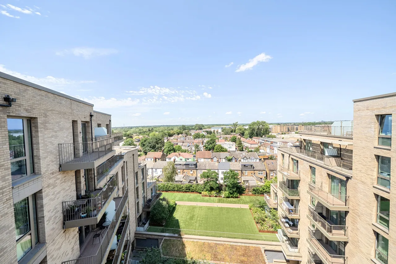 Garnet Place, West Drayton, UB7, photo 10