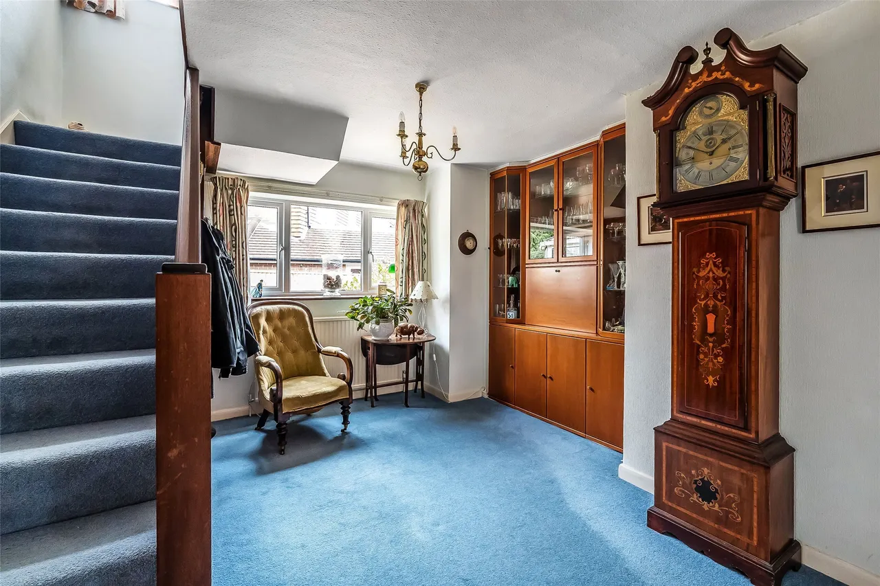 The Paddock, Westcott, RH4, photo 5