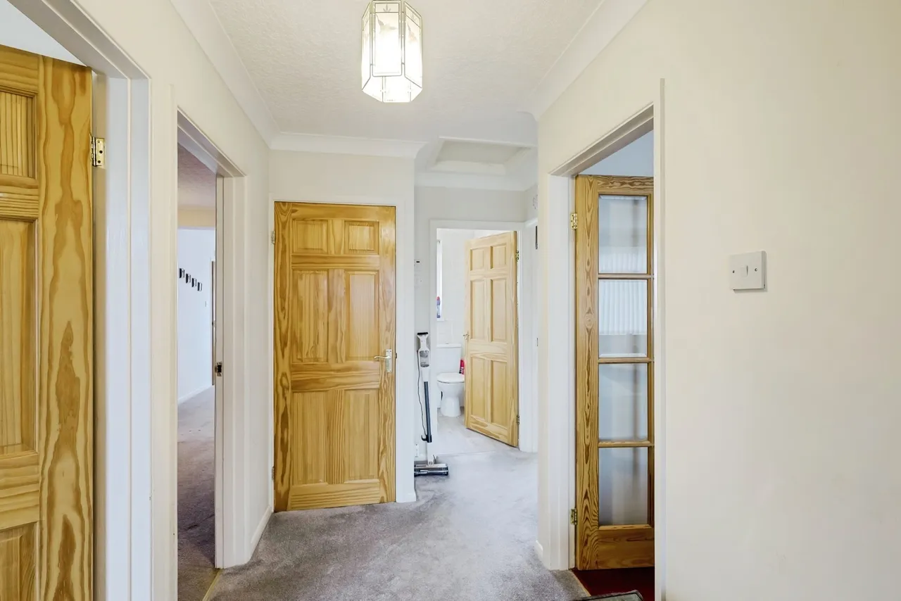 Quantock Crescent, Northampton, Northamptonshire, NN5, photo 3