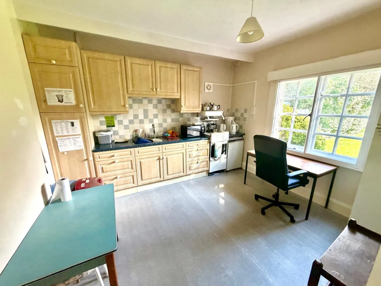 Limes Road, Surrey Egham, TW20, photo 5