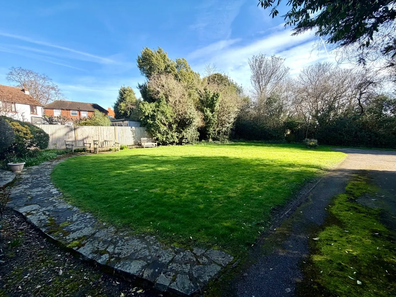 Limes Road, Surrey Egham, TW20, photo 9