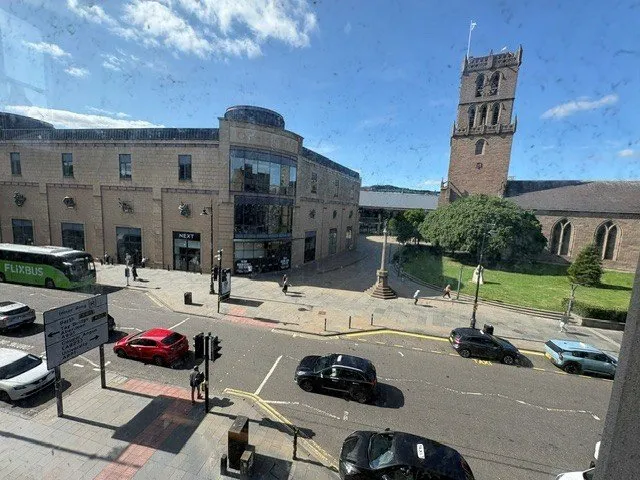 5 bed flat to rent, Nethergate, Dundee, DD1