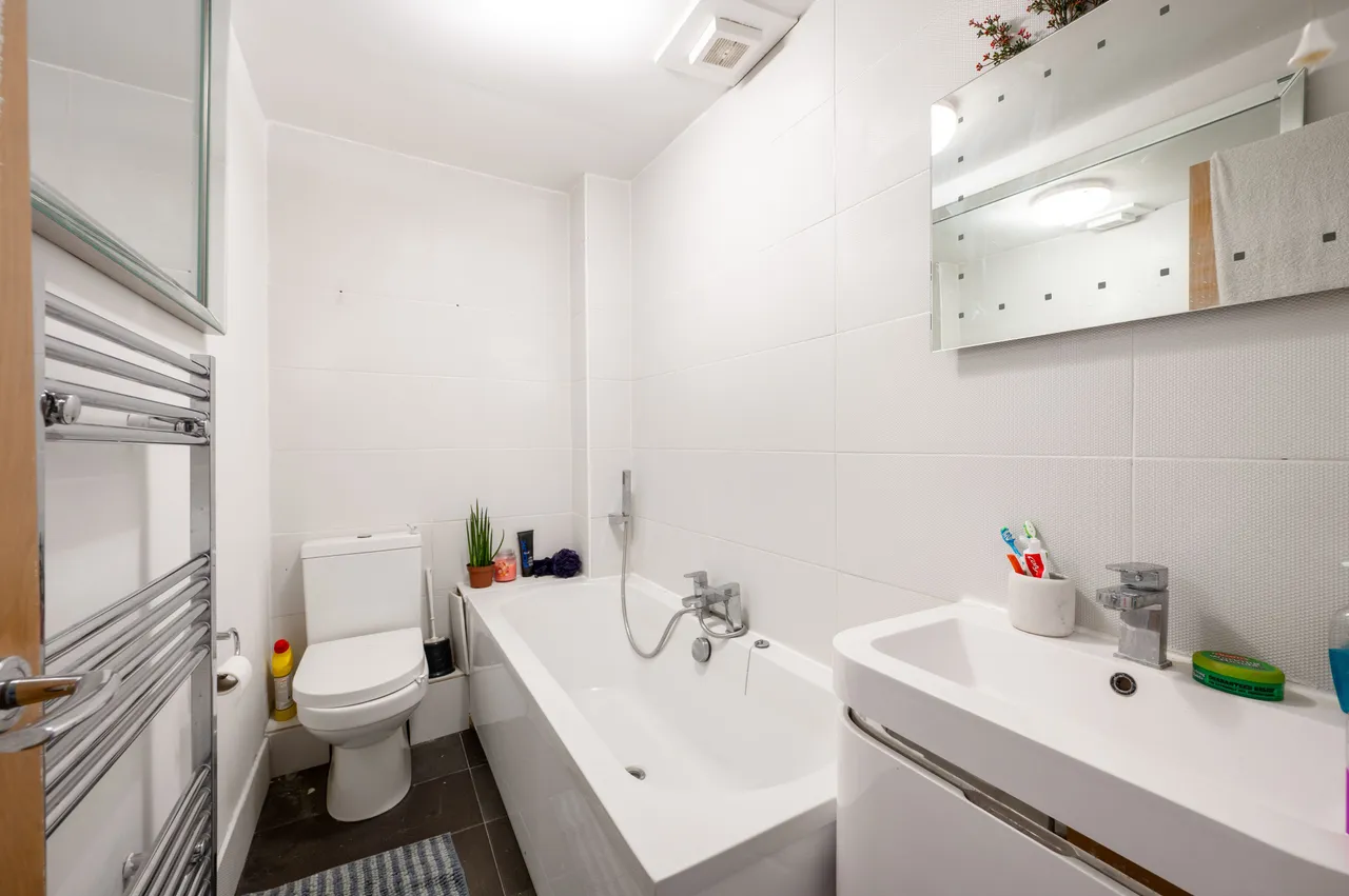 69a Sellons Avenue, London, photo 4