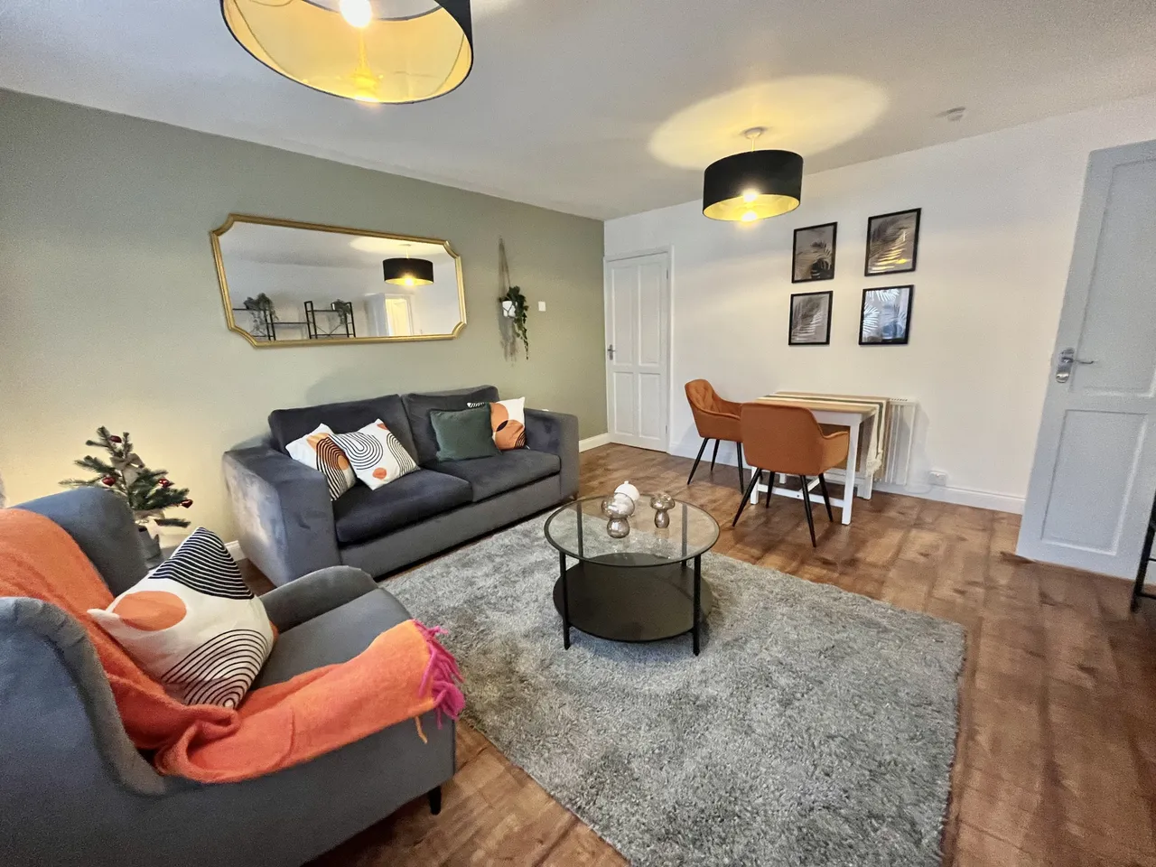 2 bed flat to rent, Elm Close, Nottingham, NG3