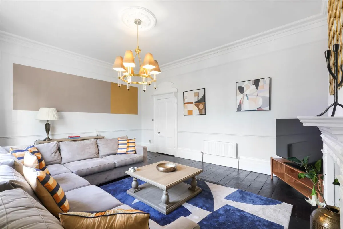 Pittville Lawn, Cheltenham, GL52, photo 6