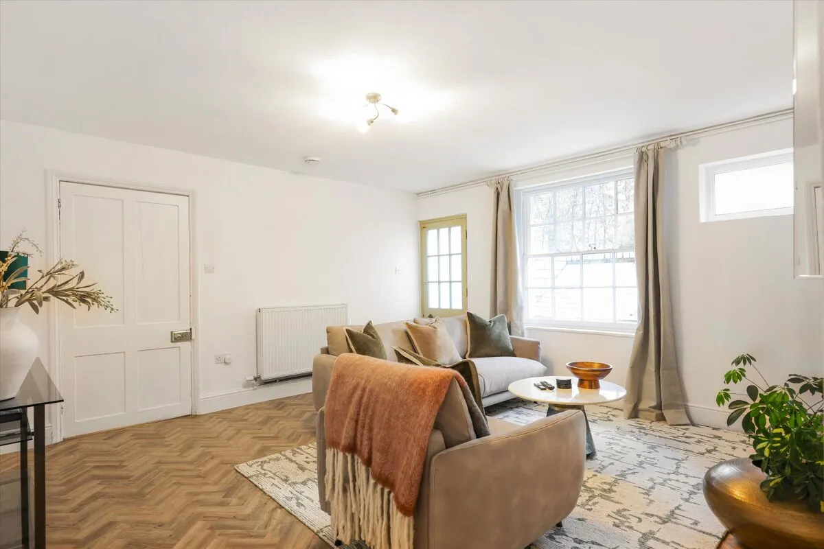Pittville Lawn, Cheltenham, GL52, photo 24
