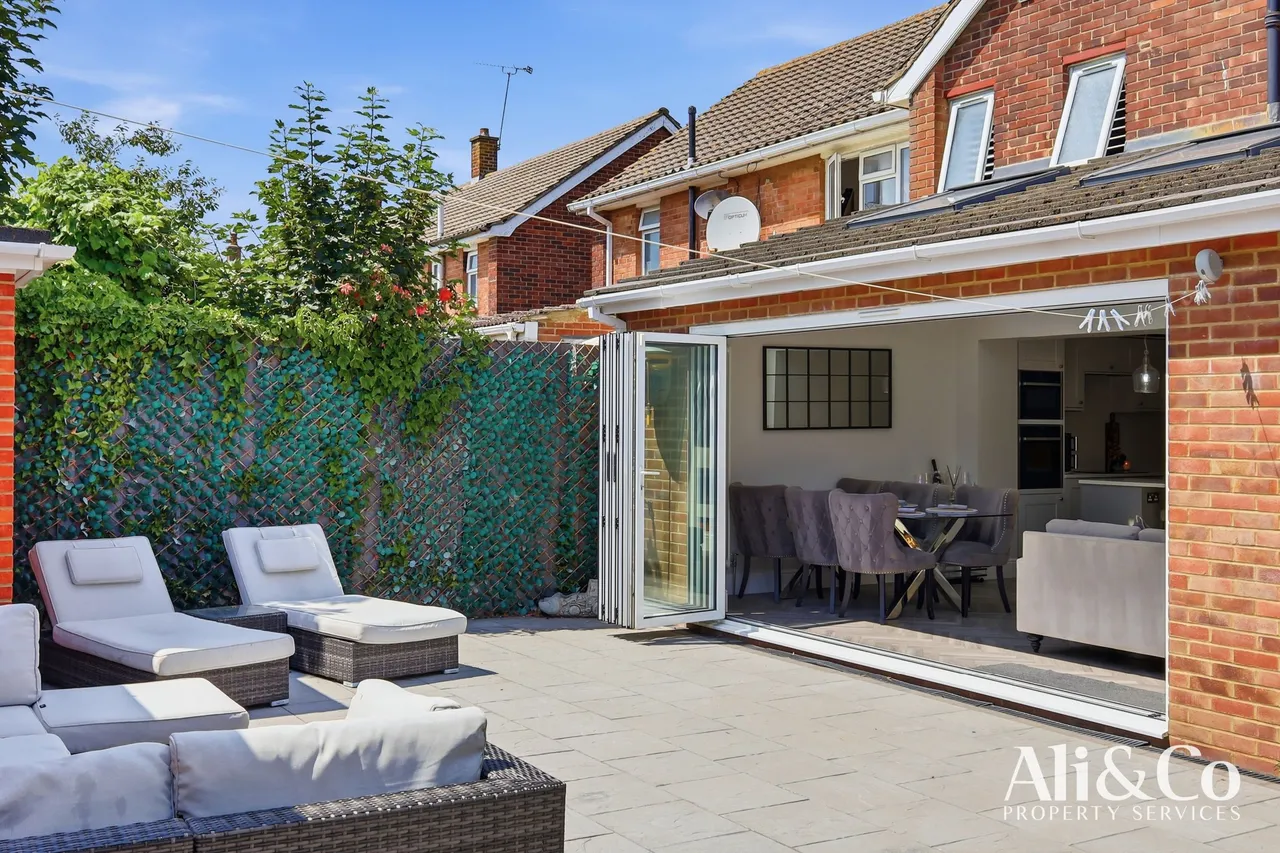 St. Francis Way, Grays, Essex, RM16 4RB, photo 17