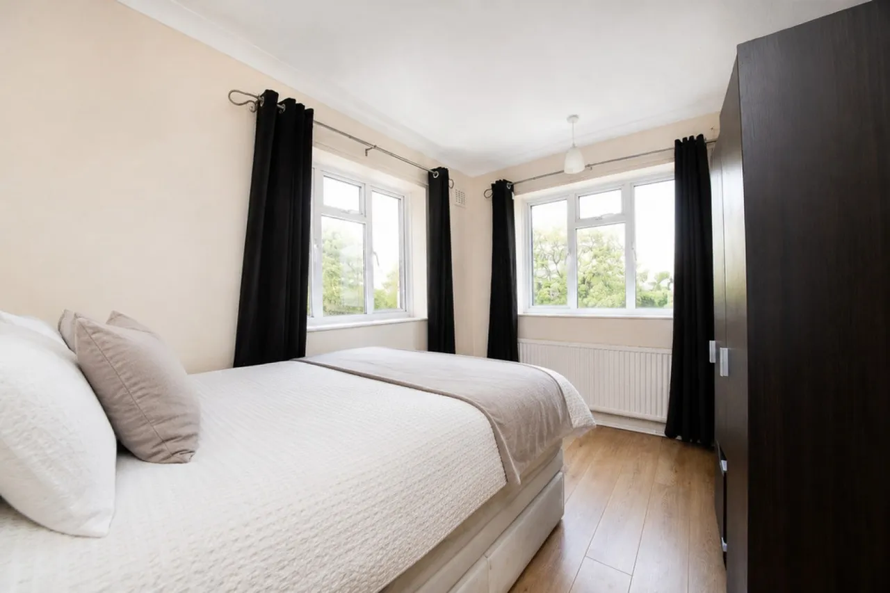 Abbey Court, Camberley, GU15, photo 5