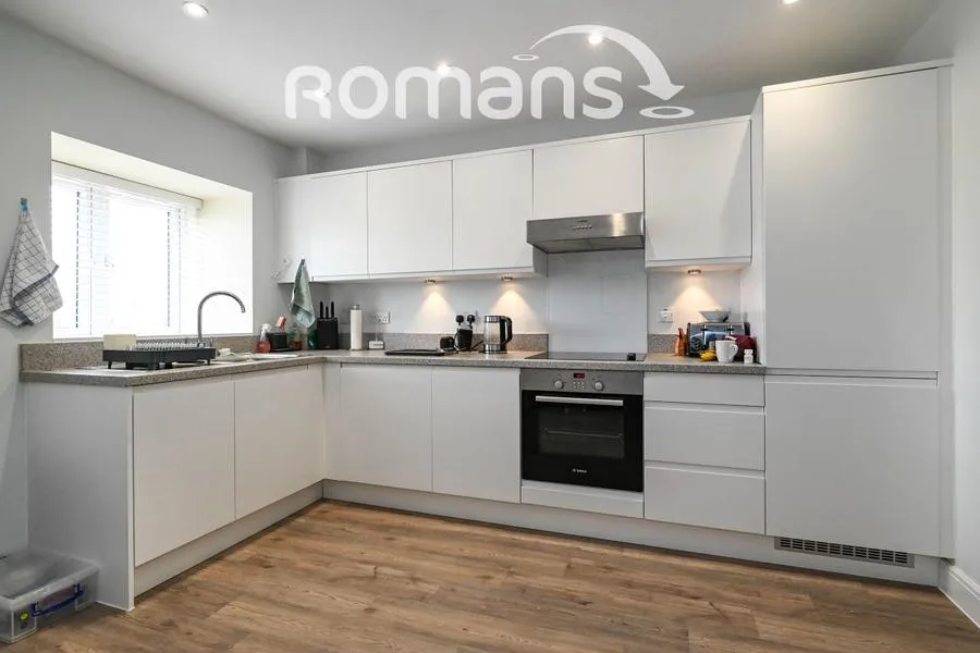 High Street, Crowthorne, RG45, photo 6