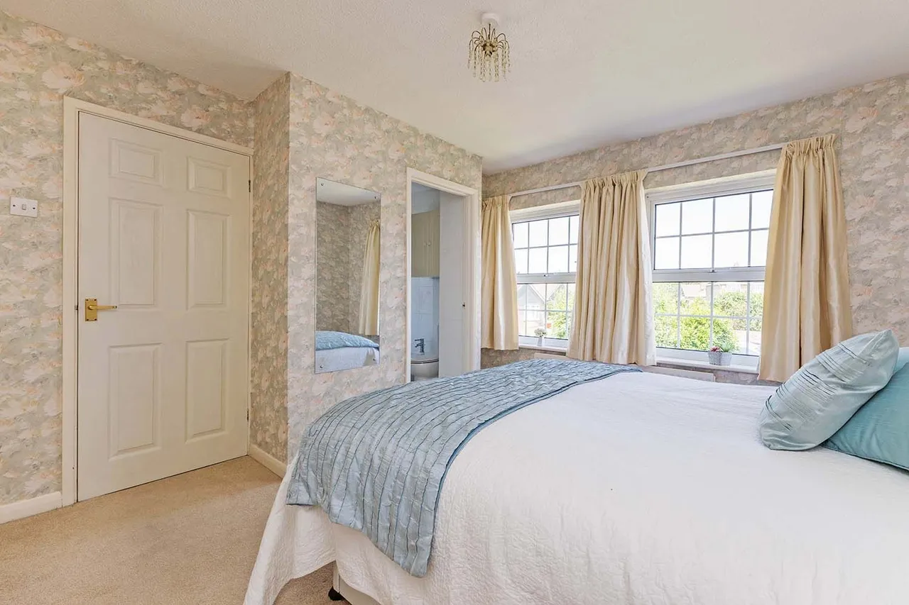 Brompton Drive, Cranbrook Drive, Maidenhead, Berkshire, photo 19