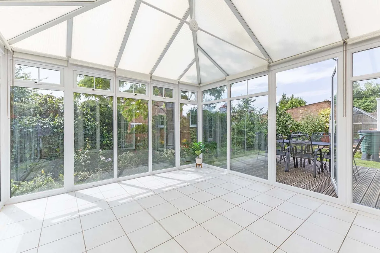 Brompton Drive, Cranbrook Drive, Maidenhead, Berkshire, photo 11