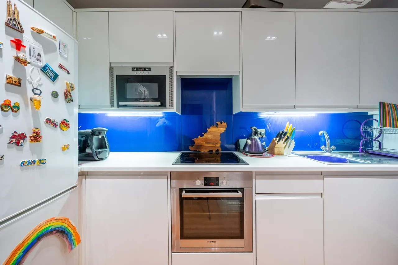 Wroughton Road, London, SW11, photo 14