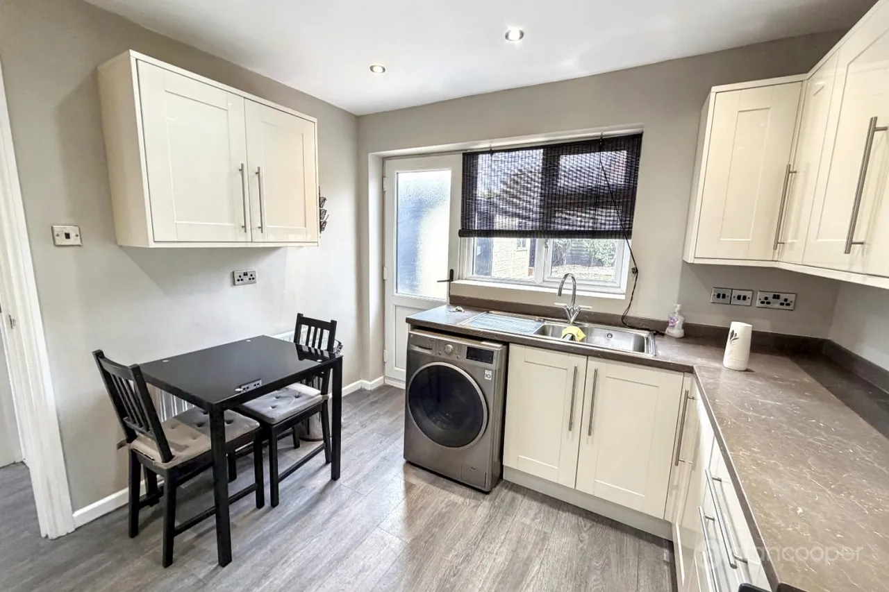 Trent Road, Bulkington, CV12, photo 6