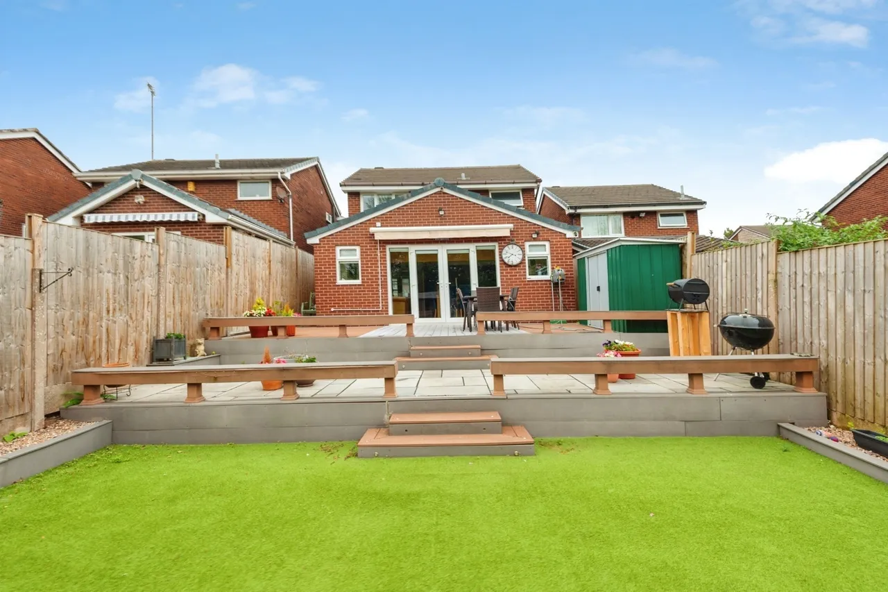 Embleton Grove, Beechwood, WA7, photo 3