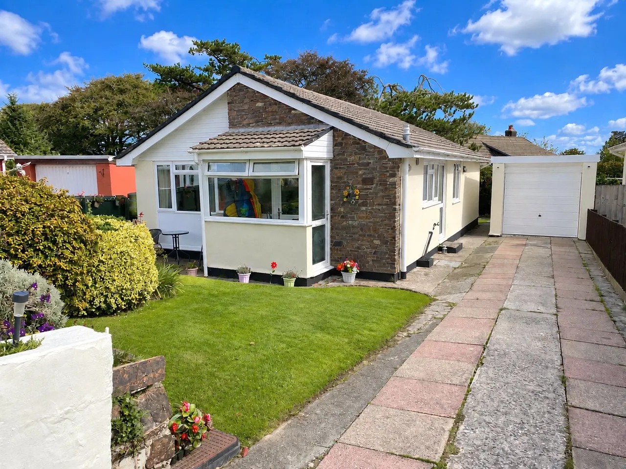 3 bed house for sale, Trelawney Close, Warbstow, PL15