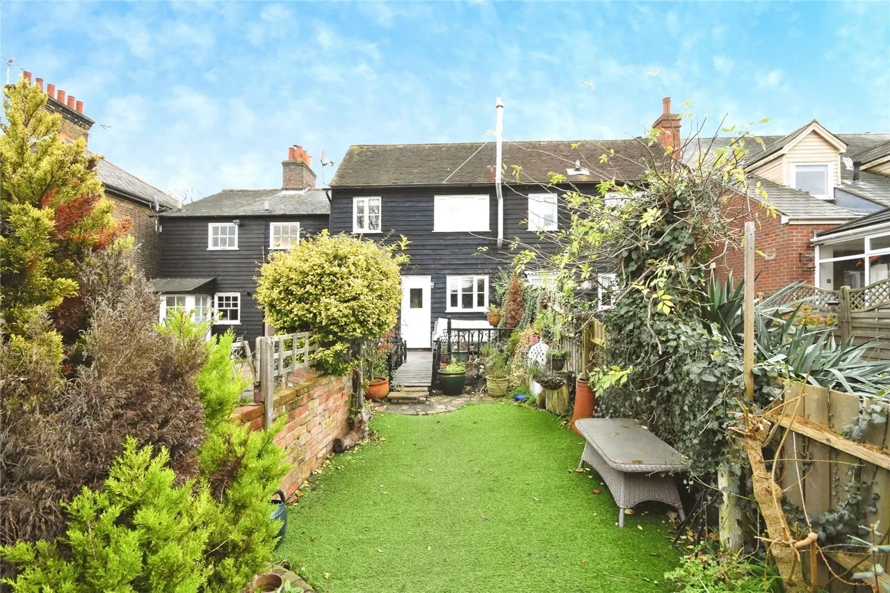 2 bed house for sale — North Street, Rochford, Essex, SS4