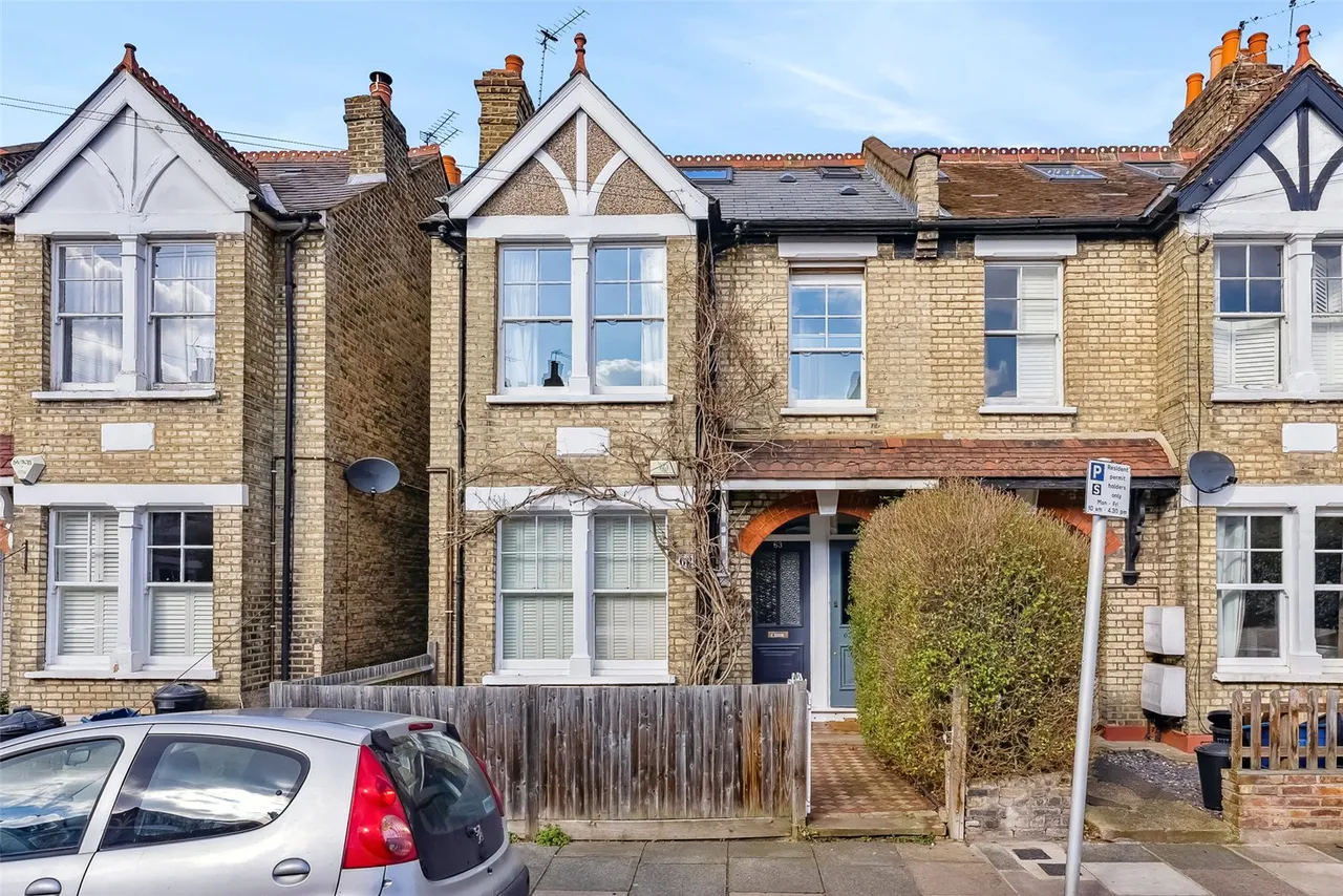 3 bed flat for sale — Kenley Road, Twickenham, TW1 1JT