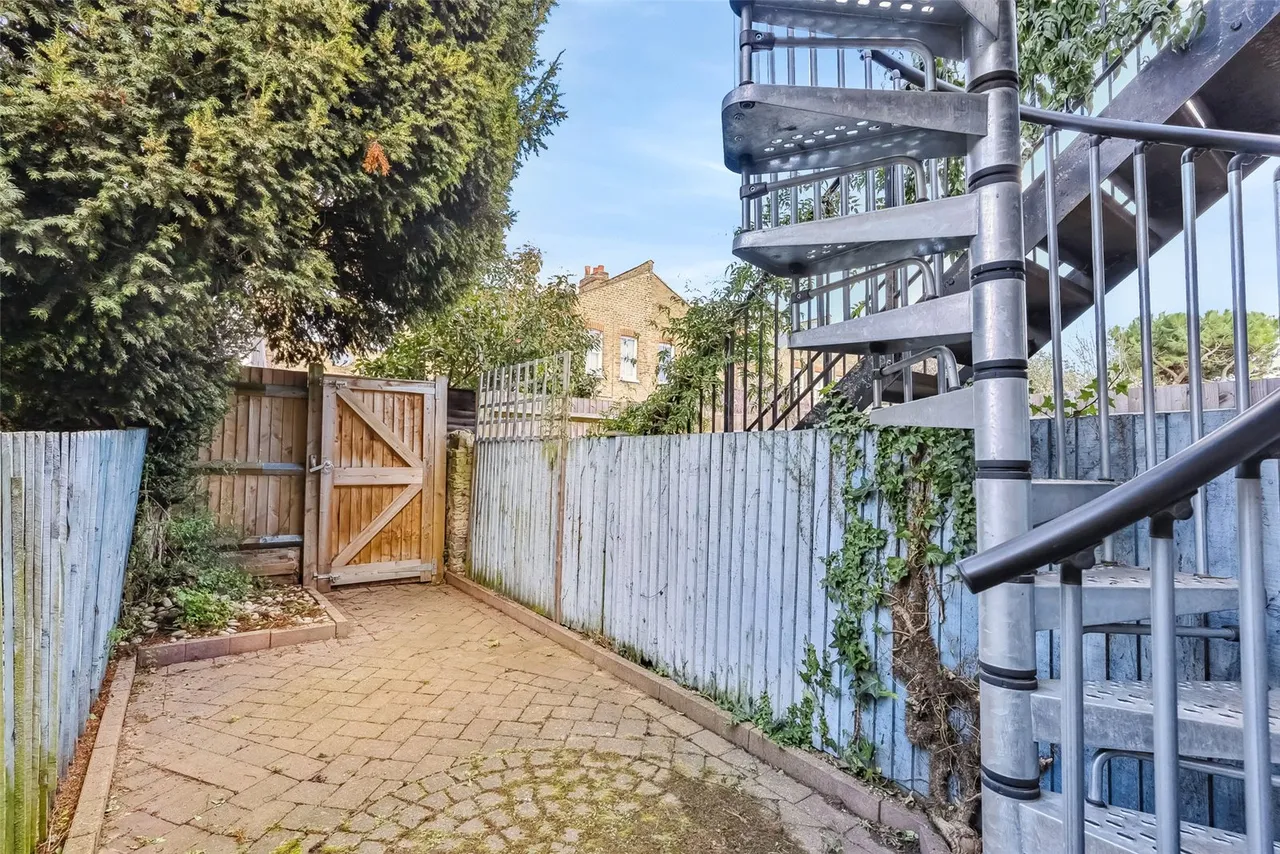 Kenley Road, Twickenham, TW1 1JT, photo 15