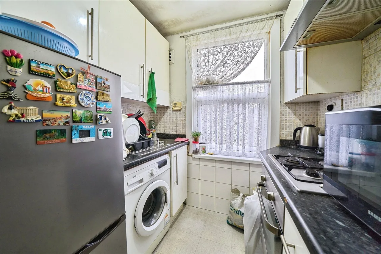Keogh Road, London, E15, photo 7