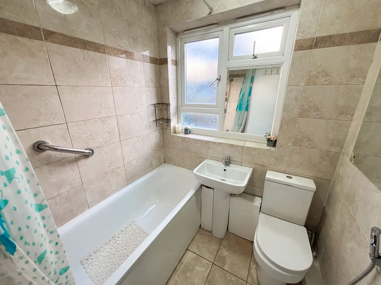 Harcourt Avenue, London, London, E12 6DG, photo 10