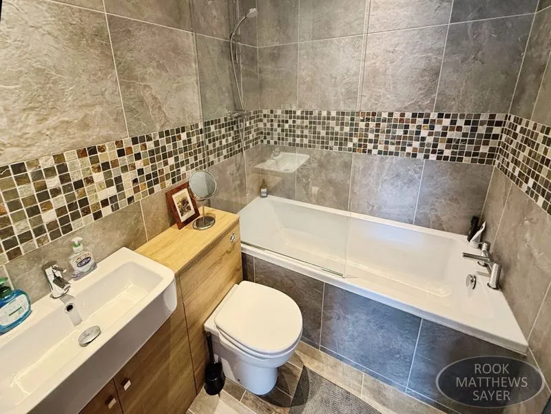 Newcastle Upon Tyne NE3 3BZ, NE3, photo 8