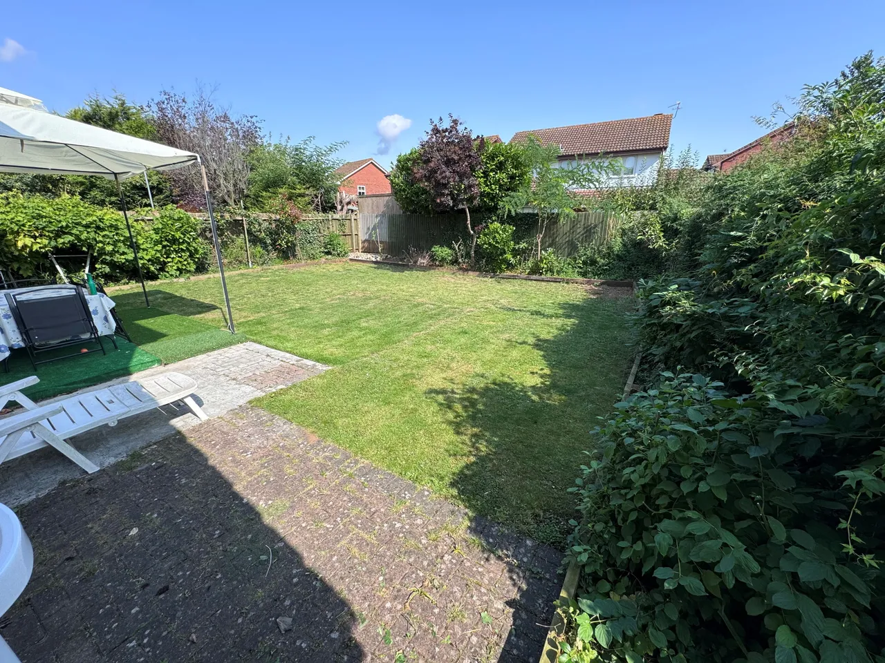Debden Close, CV35, photo 11