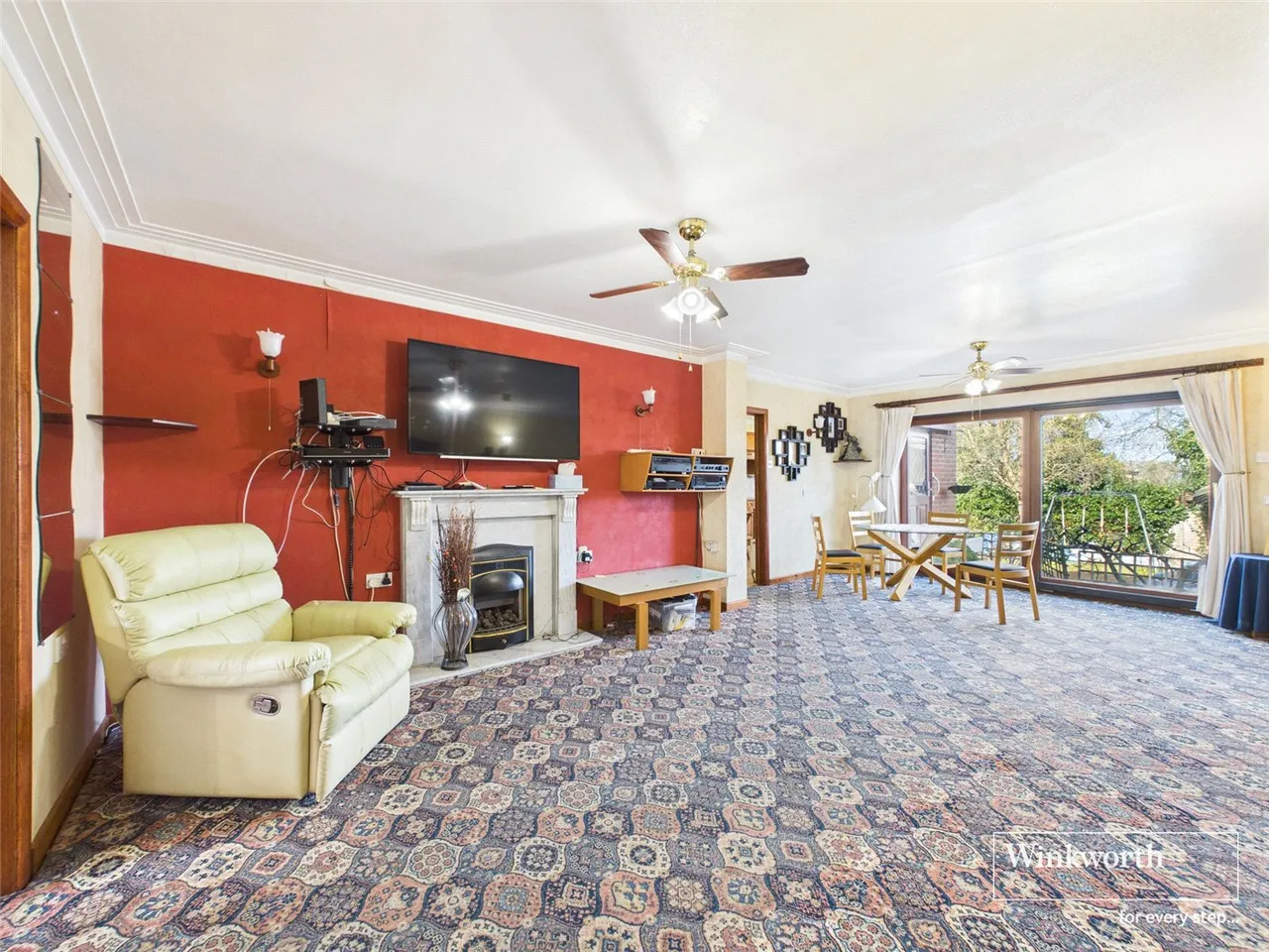 Wolmer Gardens, Edgware, HA8, photo 2