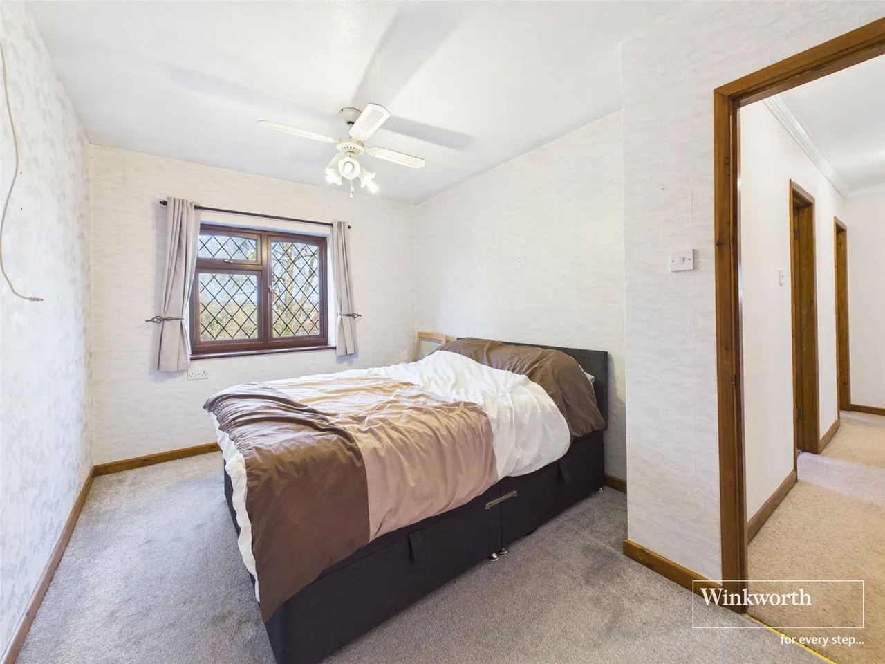 Wolmer Gardens, Edgware, HA8, photo 14