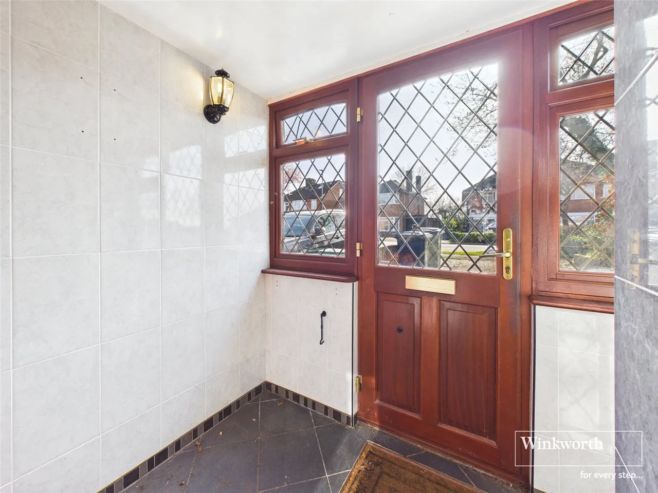 Wolmer Gardens, Edgware, HA8, photo 18