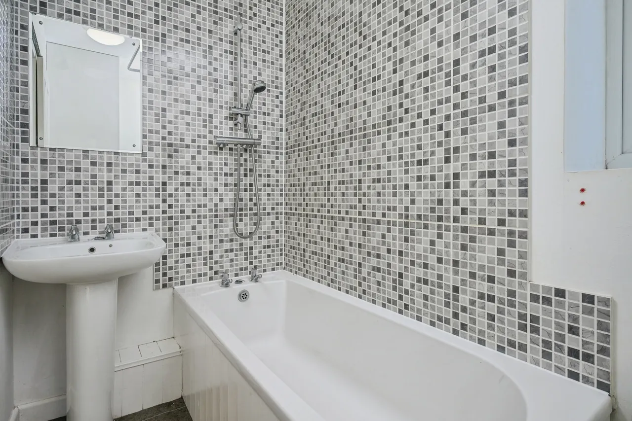 Saltash Road, Keyham, PL2, photo 17
