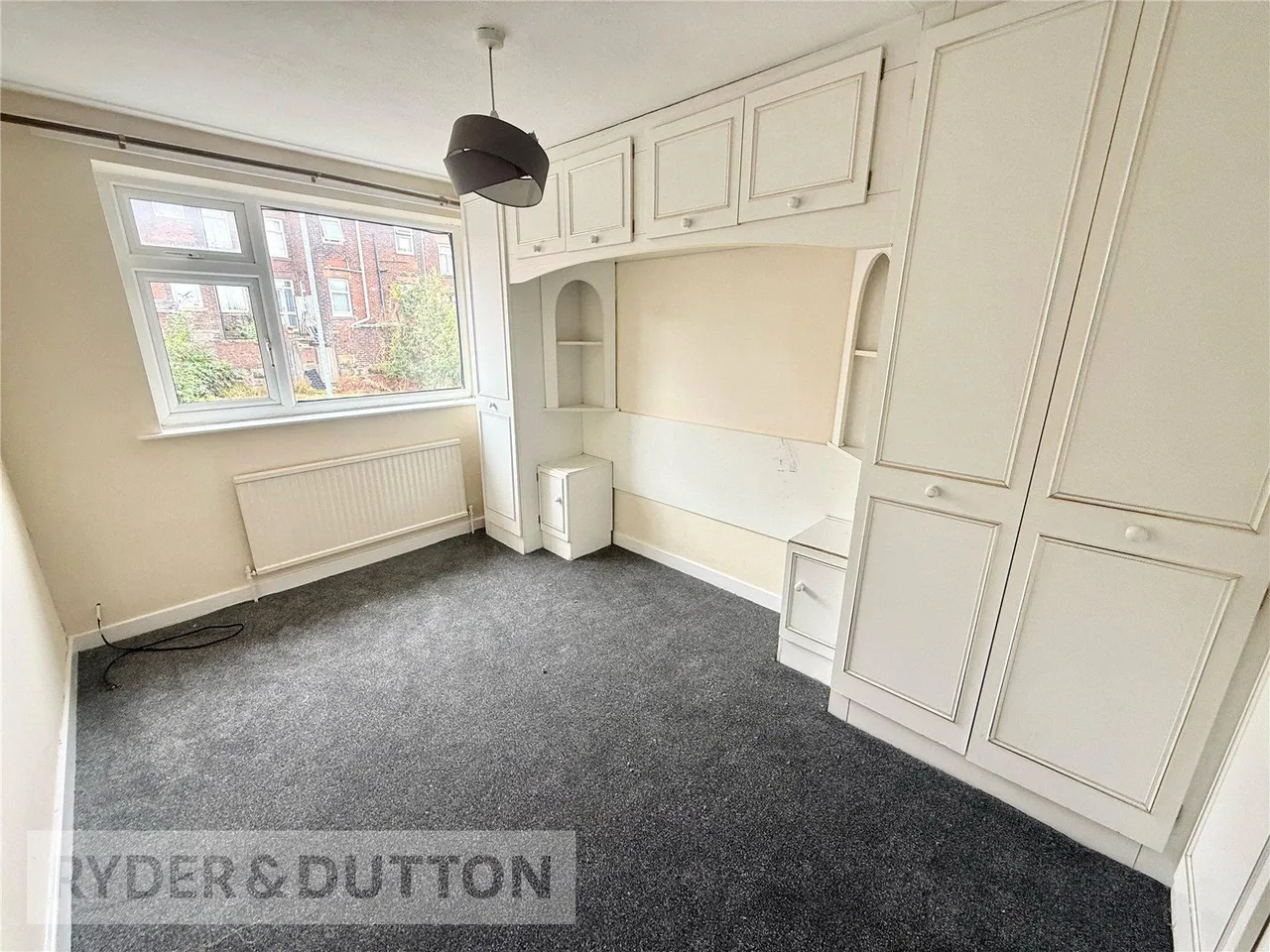 Newbreak Close, Oldham, OL4, photo 7