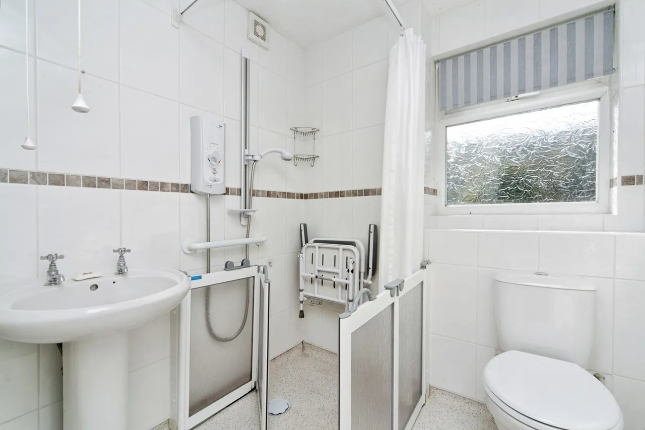 Bro Gethin, Betws-y-Coed, LL24, photo 13
