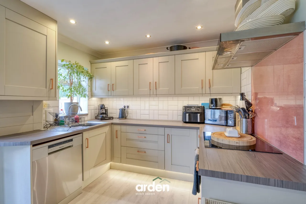 Daisy Farm Road, Birmingham, B14, photo 3