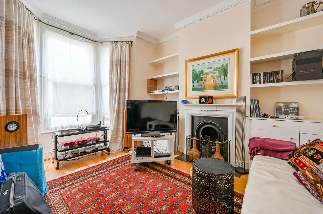 London, W3, photo 8