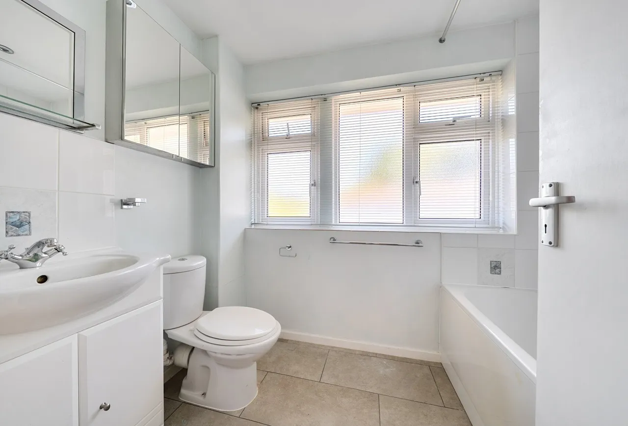 Valley Drive, Sevenoaks, TN13 1EG, photo 8