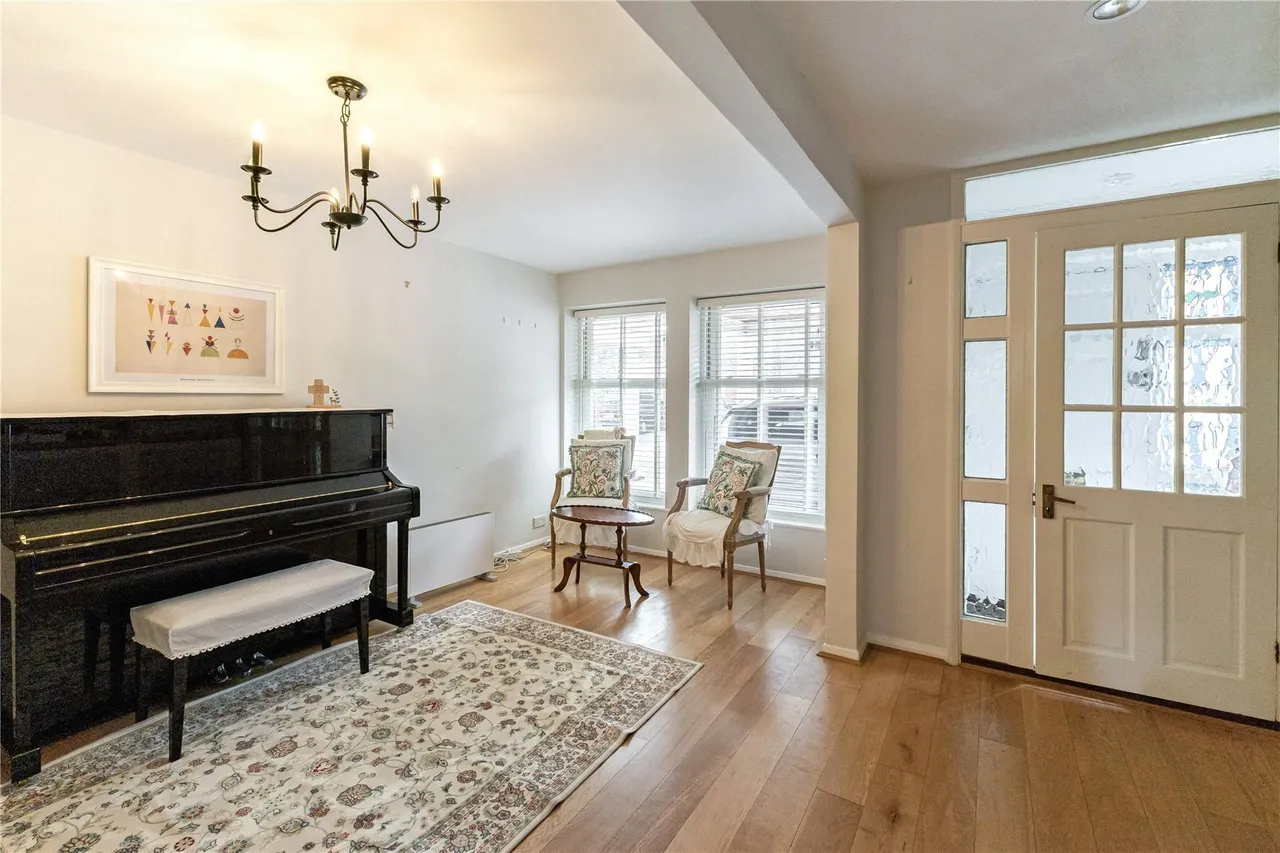 Pine Grove, Wimbledon, London, SW19, photo 3