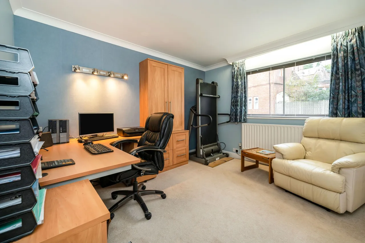 Lythe Hill Park, Haslemere, GU27, photo 10