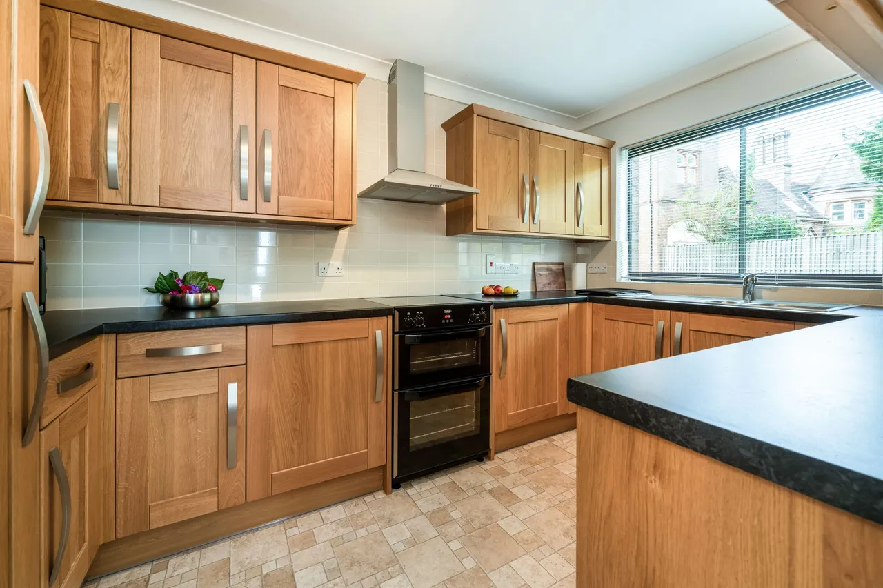Lythe Hill Park, Haslemere, GU27, photo 5