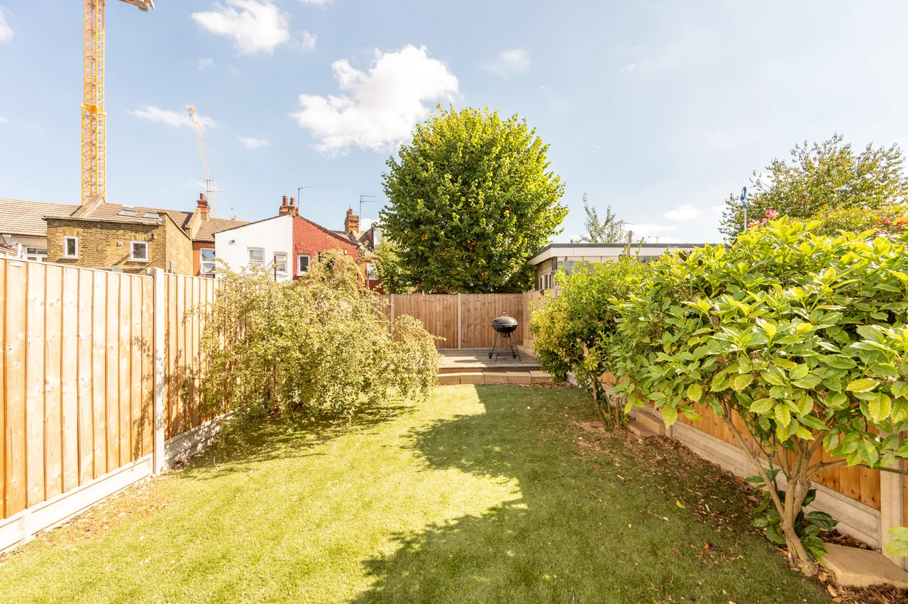 14a Beaconsfield Road, London, photo 2