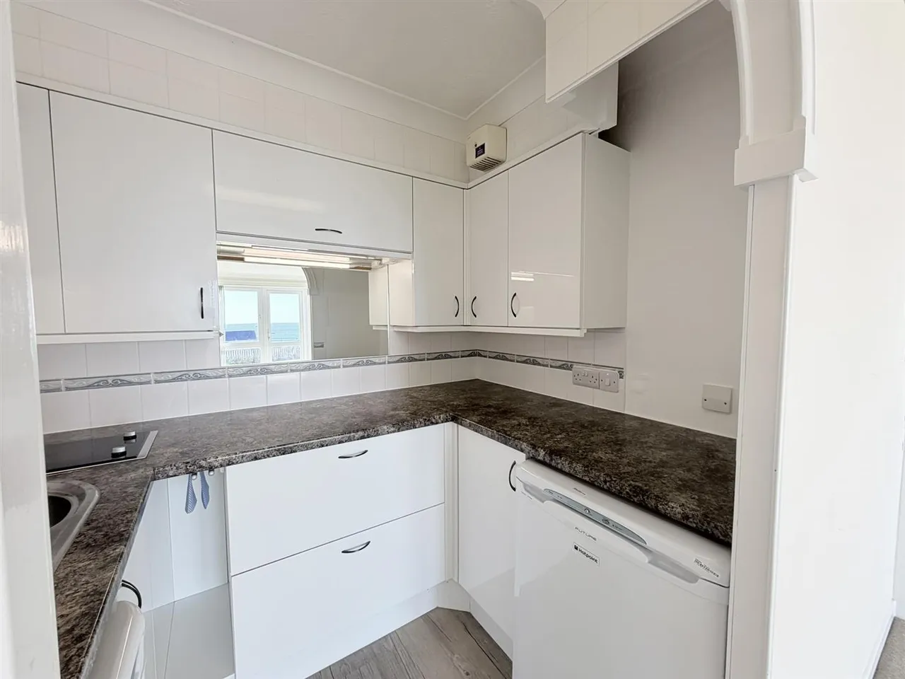 Merryfield Court, Seaford, photo 7
