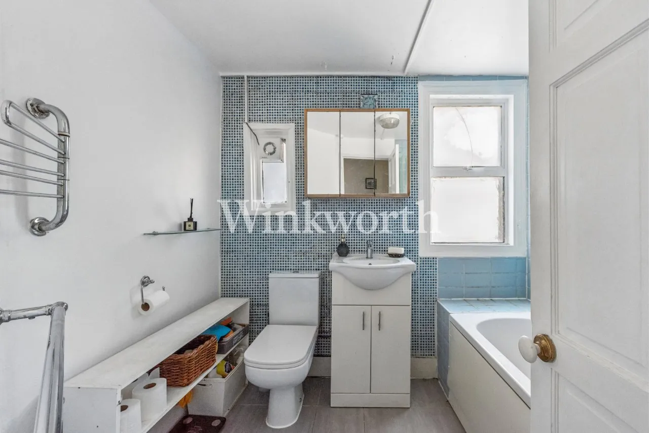 Malvern Road, London, N8, photo 20