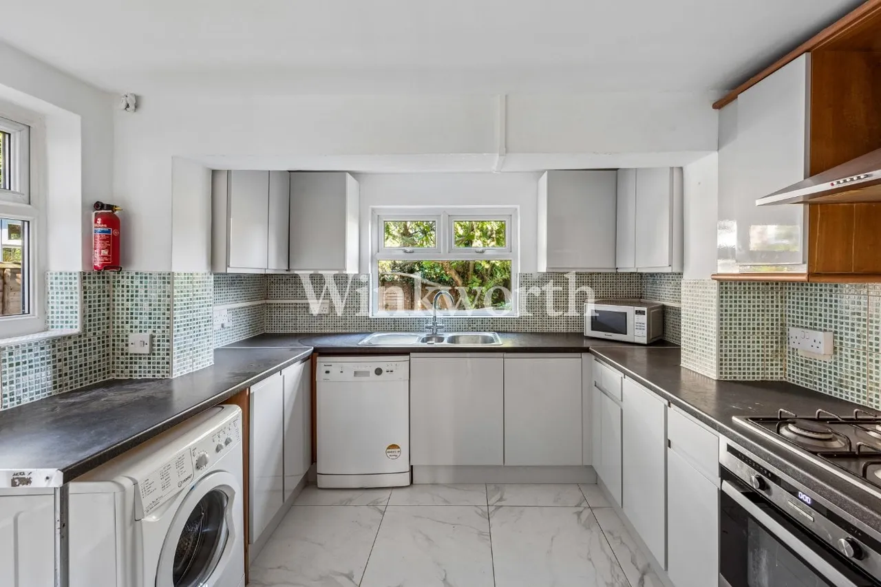 Malvern Road, London, N8, photo 7