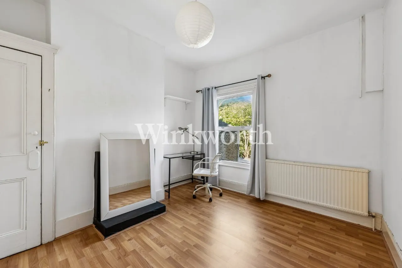 Malvern Road, London, N8, photo 21