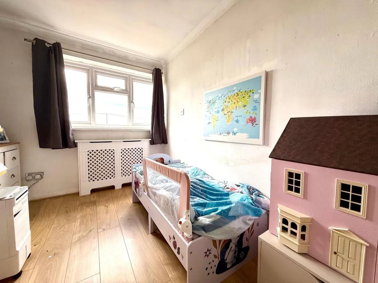 Clyde Cottages, Swindon, Wiltshire, SN4 9AE, photo 8