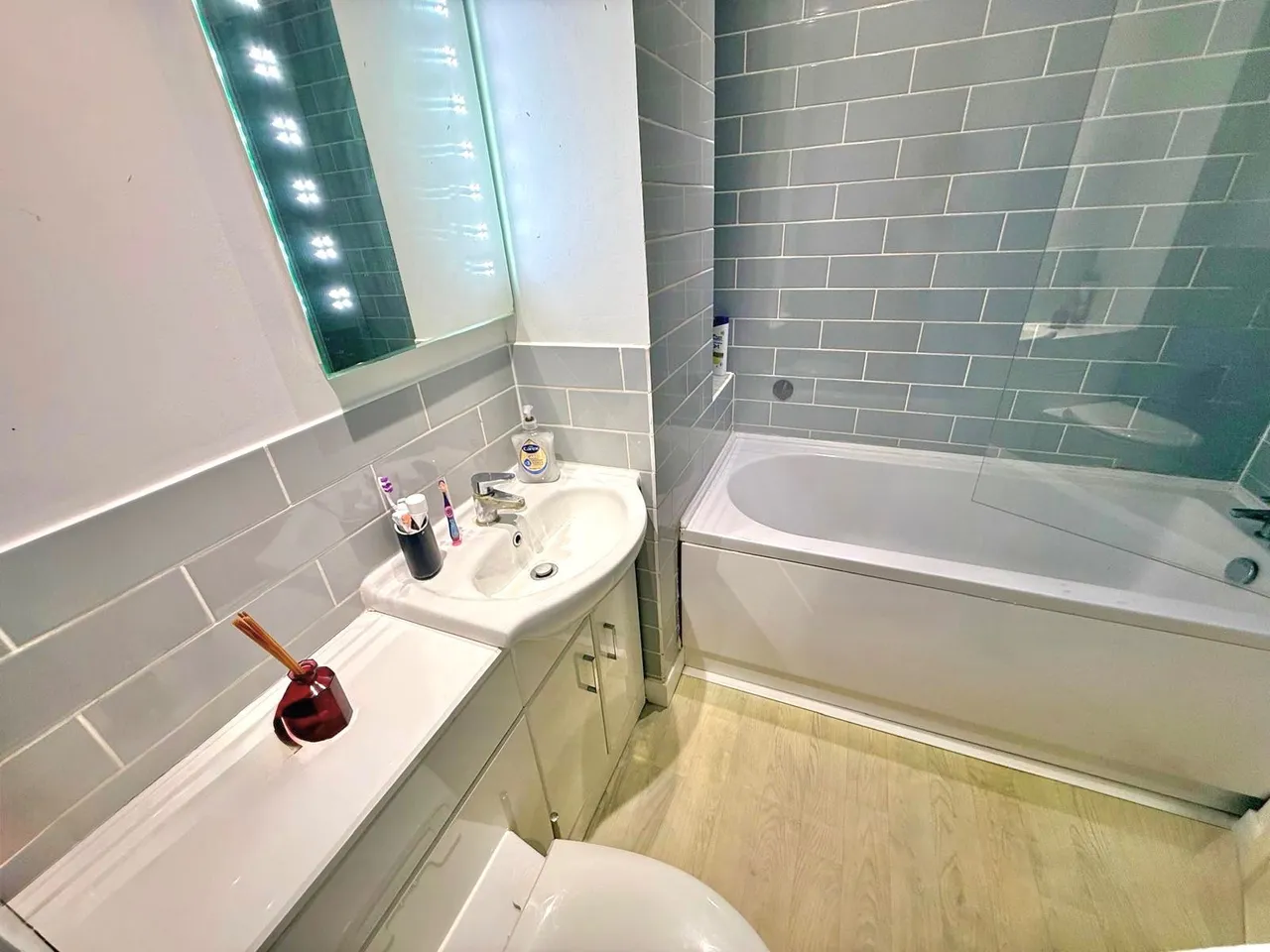 Clyde Cottages, Swindon, Wiltshire, SN4 9AE, photo 9