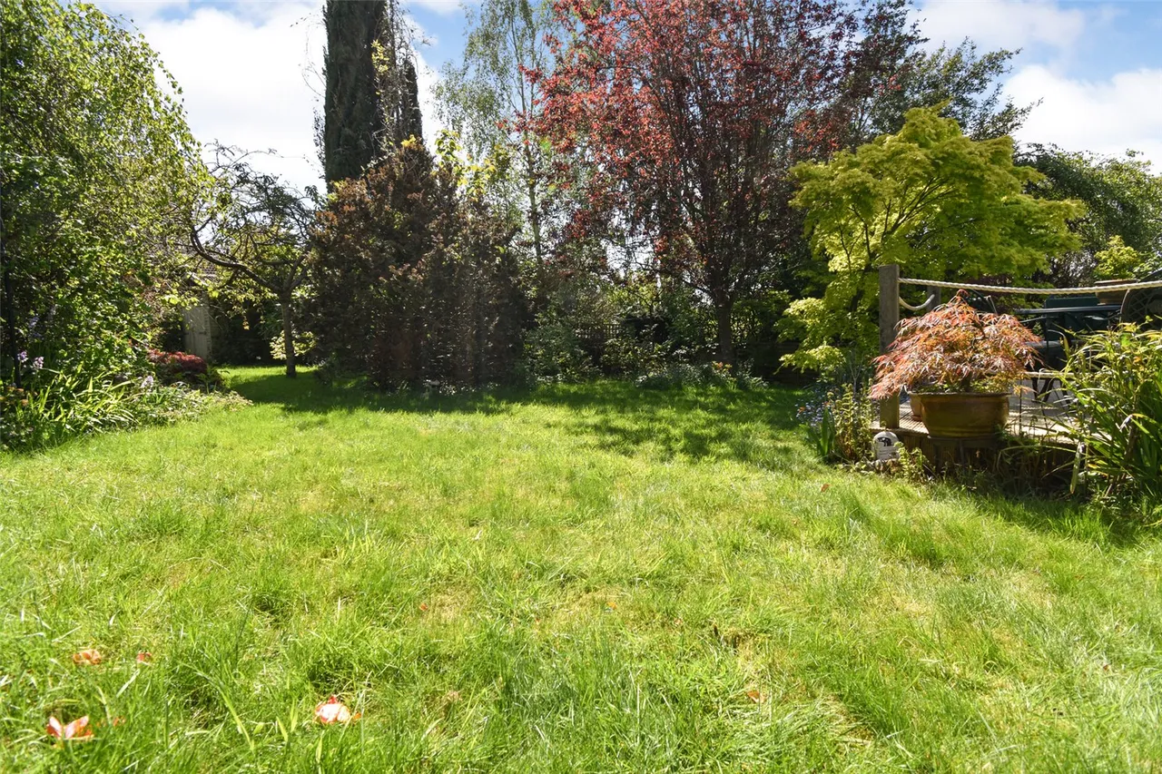 York Crescent, Aldershot, Hampshire, GU11 3JN, photo 22