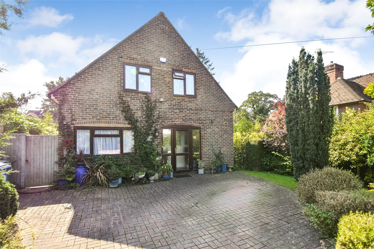 York Crescent, Aldershot, Hampshire, GU11 3JN, photo 7