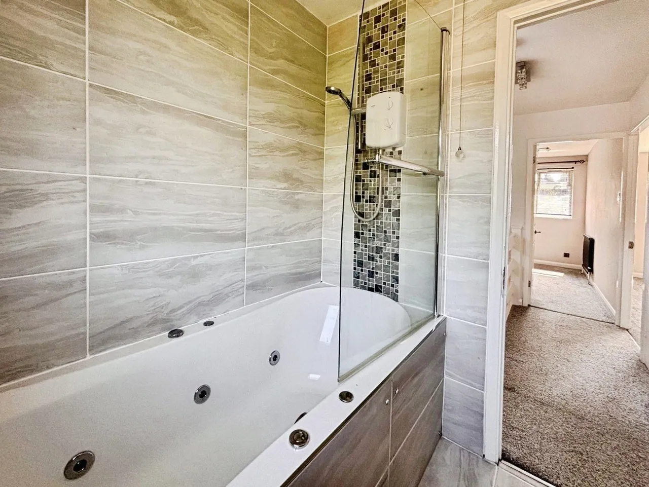 Bramshott Drive, Hook, Hampshire, RG27 9EY, photo 14